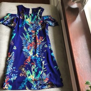 Split shoulder dress